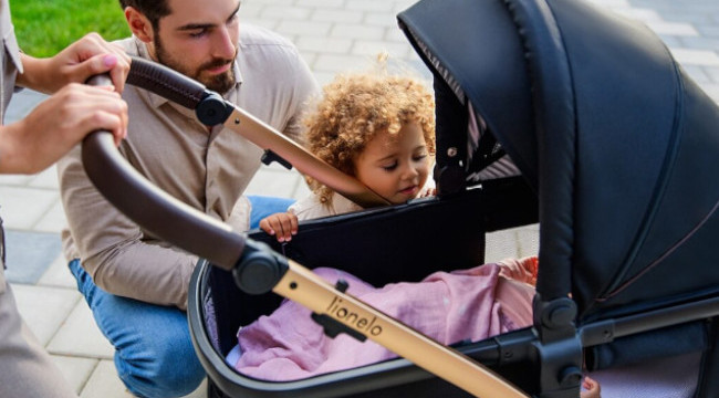 Wózek dla niemowlaka. Jak wybrać wózek dla dziecka