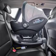 lionelo Moxie i-Size Set Carbon Black — Fotelik samochodowy z bazą ISOFIX