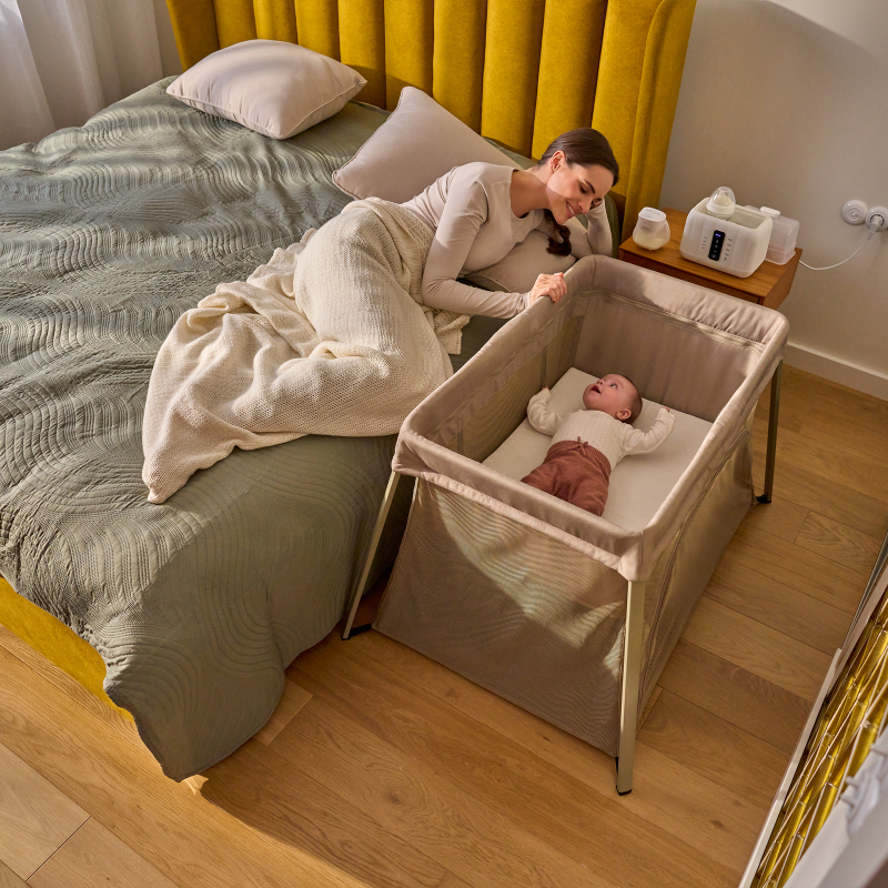 Lionelo Alice Beige Olive — Łóżeczko turystyczne 3w1