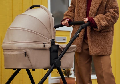 Wózek 3w1, gondola-nosidełko + fotelik - Meril Beige Sand - Lionelo