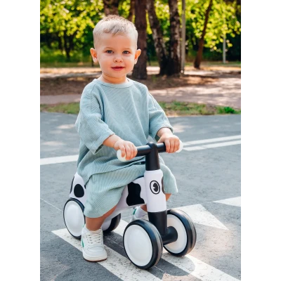 Lionelo Sammy White — Jeździk od 1. roku życia