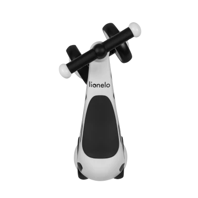 Lionelo Sammy White — Jeździk od 1. roku życia