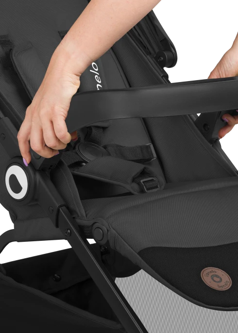 Składana spacerówka do 22 kg Emma One Grey Stone | Lionelo