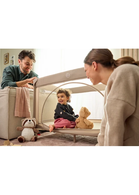 Łóżeczko turystyczne Laura Pink - Lionelo