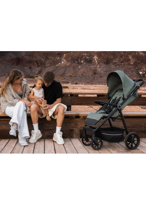 Wózek spacerowy od narodzin, koła gumowe, do 22 kg, klamra magnetyczna - Iva Beige Sand - Lionelo