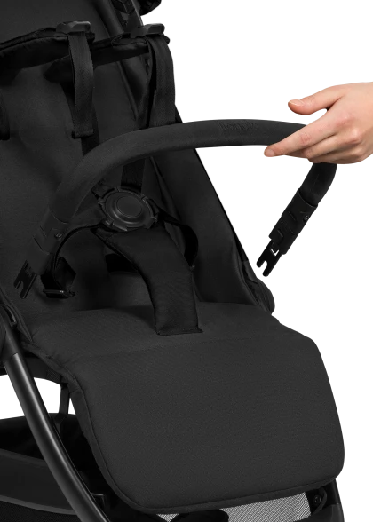 Wózek spacerowy 7,5 kg, auto-fold, od narodzin, kompaktowy - Julie Air Black Onyx - Lionelo