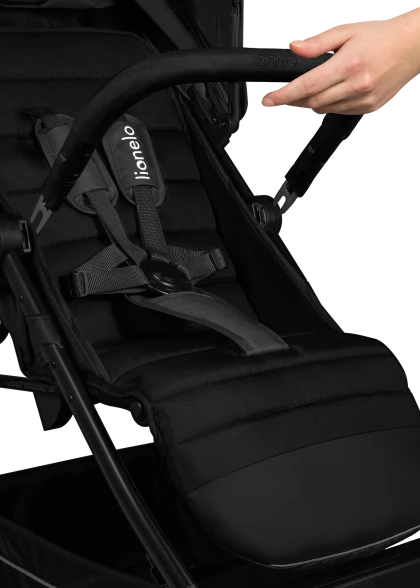 Wózek spacerowy, od narodzin, amortyzowany - Mira Grey Graphite - Lionelo