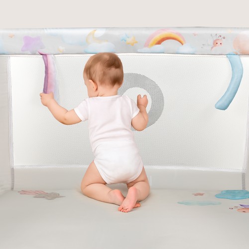 zabawki do nauki wstawania w kojcu