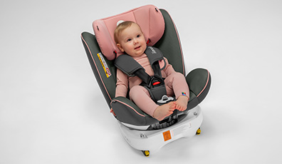 Jak przewozić niemowlę w samochodzie? Rozwiewamy wątpliwości